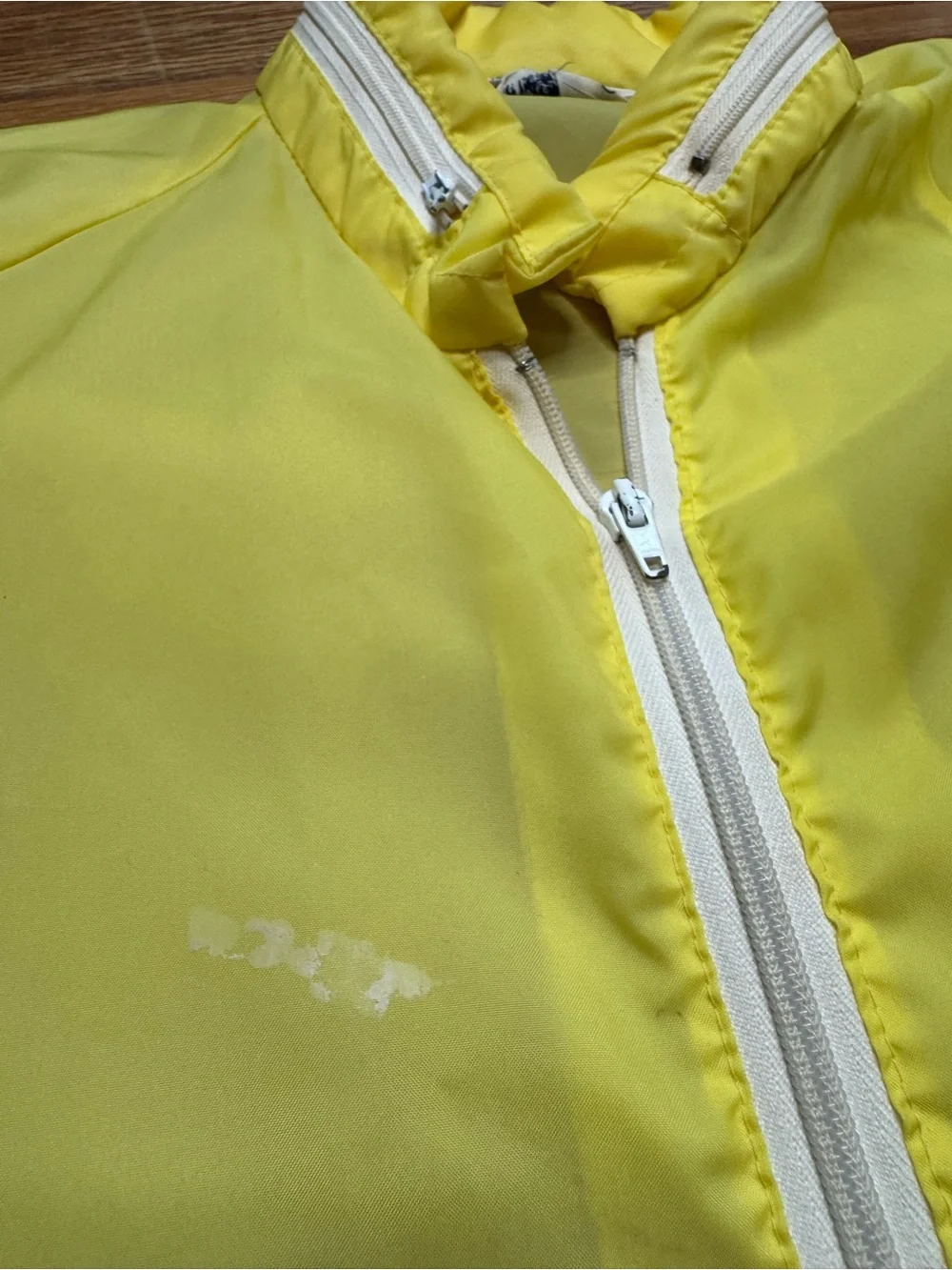 Vintage 1960s Surfer Windbreaker Jacket Zip Up Yellow Men’s Medium Vtg 60s